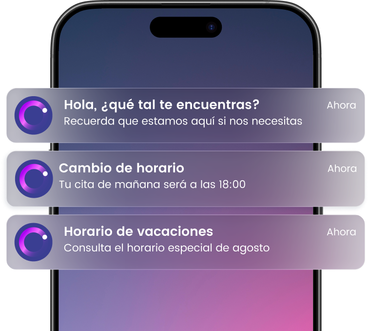 Notificaciones de app en móvil: saludo, cambio de horario a las 18:00, horario de vacaciones en agosto.